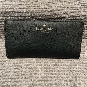 Kate Spade wallet- black